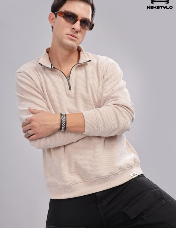 High neck  beach t-shirt