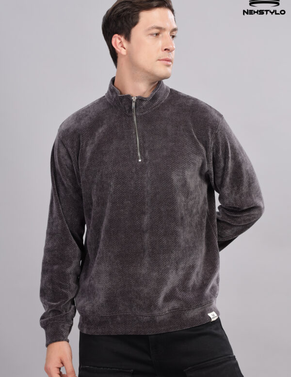 High neck  Gray t-shirt